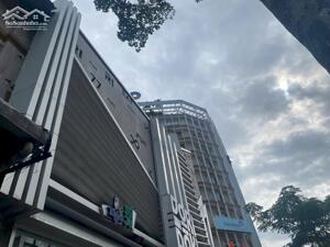 Cho thuê góc 75bis- 77- 77b Hàm Nghi vs Tôn Thất Đạm Quận 1