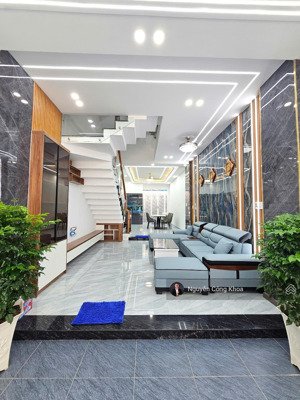 bán nhà đúc 3 tấm hoàn công, 4 phòng ngủ, full nội thất, kdc p.bình chuẩn, tp.thuận an