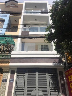 chính chủ cần bán giảm 3 hxh lê quang định 4.2x22m 4 tầng mới giá 13.5 tỷ tl lh 