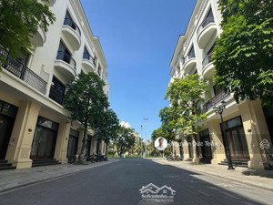 bán biệt thự liền kề 70m2 san hô, vài bước chân ra biển giá rẻ 10 tỷ lh 