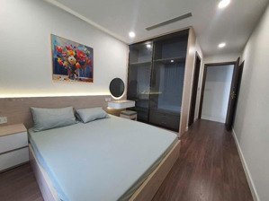 chung cư satra, phan đăng lưu, pn: 95m2, nhà mới, nội thất, 2pn, 17tr