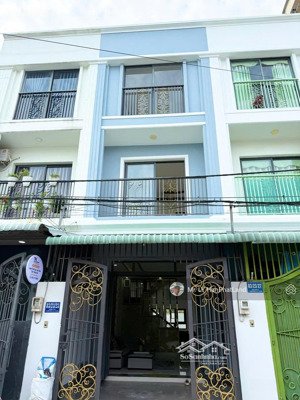 bán gấp nhà riêng 4pn 3wc 60m2 tại thạnh xuân 48, quận 12, hcm giá 4,98 tỷ