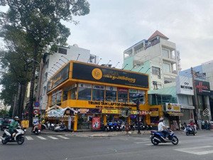 vị trí đẹp góc 2 mt nguyễn thị minh khai, quận 1 - dt: 15x15m - 2 tầng - hđt: 350 triệu - giá 80 tỷ