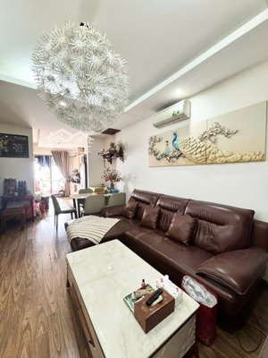 chính chủ cho thuê căn hộ 2 pn + 2 vs the pride full nội thất, chỉ việc ở 