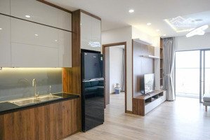 cho thuê cc golden mansion dt 80m2 ,2pn ms nội thất , giá 14tr lh : hân
