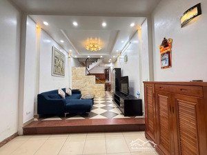 cho thuê nhà nguyên căn nguyễn văn cừ full nội thất ở ngay