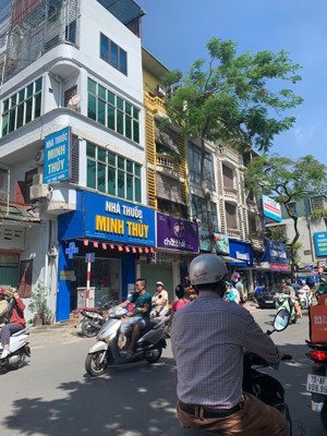 chính chủ bán gấp nhà phố thái thịnh 58m2, 2 thoáng, ô tô tránh kinh doanh sần uất giá 17,7 tỷ.