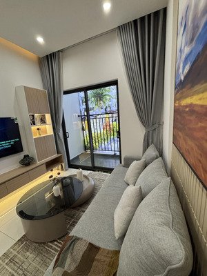 căn góc 2pn chiết khấu 9,1% giá trị hơn 125 triệu, có nội thất | chung cư destino