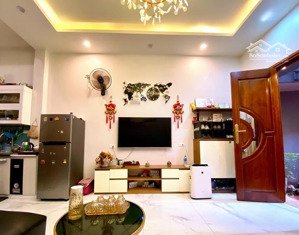 nhà 5 tầng phố đặng thai mai, ô tô đỗ cửa, 2 mặt thoáng, 42m2, 14 tỷ