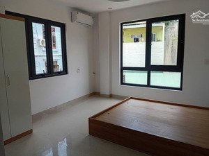 chính chủ cho thuê căn hộ ở chung cư mini mới, có thang máy, pccc, cửa sổ thoáng - ngõ 252 đại mỗ