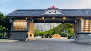 lô góc 2 mặt tiền, dt khủng 500m2, vị trí kim cương khu thương mại tự do chỉ 49 tỷ nguyễn tất thành