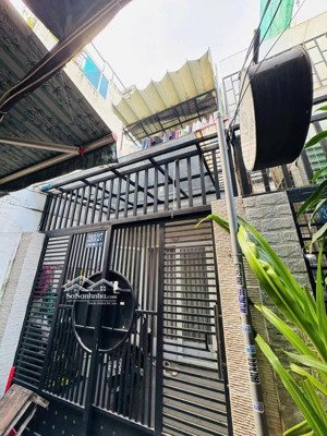 cho thuê nhà hẻm lê hồng phong kề q5