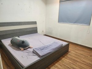 cho thuê căn hộ era town, q7, hcm tòa b1, 2pn 2wc căn góc đông nam, giá 10tr tl