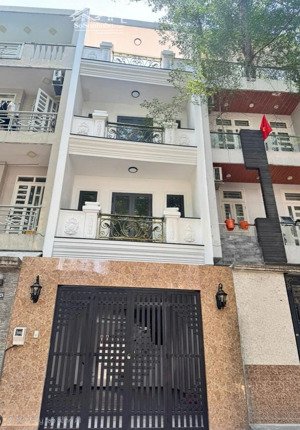 cần cho thuê nhà hxh 22/3a đường lữ gia p. 15 q. 11 ngay trung tâm khu cư xá lữ gia