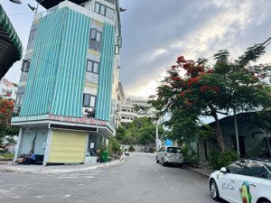 nhà 3 tầng khu tái định cư hòn đỏ phạm văn đồng