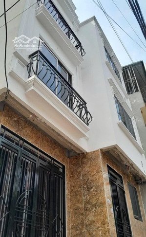 siêu phẩm 38m giáp yên nghĩa. ôtô đỗ cửa . giá 4,95tỷ. sổ đỏ chính chủ.