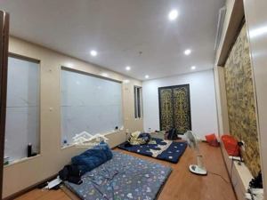 cực kỳ hót bán nhà mặt ngõ nguyễn thị định nhà mới 44m 5 tầng 3.6 mt giá hơn 15 tỷ chút