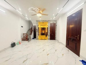 nhà đẹp trần duy hưng, cầu giấy - lô góc - 6 tầng thang máy - kinh doanh sầm uất - ô tô vào nhà