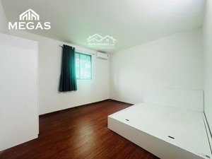 căn hộ dịch vụ 4 tầng(có dòng tiền) mt đường hà huy giáp, phường thạnh lộc, q12, dt 81m2 (4.5x19m)