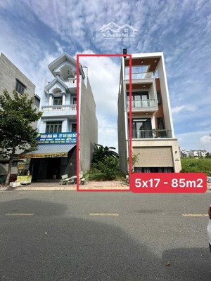 rẻ hơn lô bên cạnh 300tr, mặt tiền trục chính kdc pht 9, vừa ở vừa kinh doanh tốt -đông hòa -tp.hcm