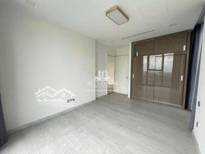 vinhomes golden river bán căn 3 pn view sông sg đã có sổ hồng