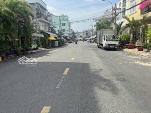 hẻm xe tải thông, gần mt đường chợ phú lâm 4 tầng đúc kiên cố - nhỉnh 7,8 tỷ