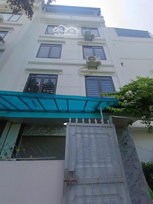 bán gấp siêu phẩm nhà thang máy,43m2,5 tầng mới keng,ngõ thông hà trì hà đông giá hơn 7 tỷ