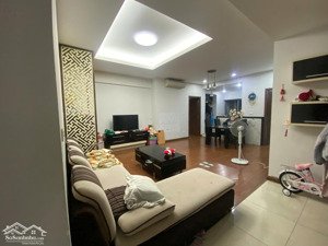 bán căn đẹp giá tốt nhất star tower dương đình nghệ 150m tầng 20 thiết kế 2 phòng ngủ chỉ 11.5 tỷ