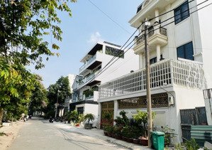 góc 2 mt - kdc tân tiến kênh tham lương giáp gò vấp 5.5m x 20m giá 6.3 tỷ