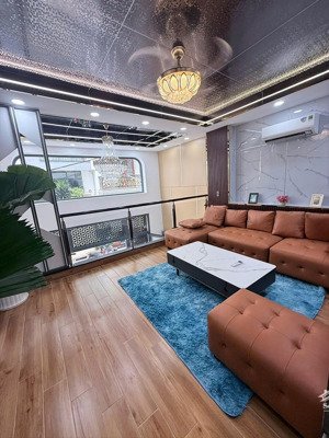 mặt tiền 4 tầng nguyễn văn luông quận 6 50m2 hoàn công đủ gấp bán chỉ 7.55 tỷ còn thương lượng