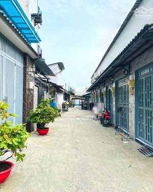 dãy trọ 5x19m hẻm 4m trước nhà đường huỳnh tấn phát, p. tân phú, q7