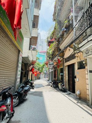 chdv rẻ nhất thanh xuân 43m2x5 tầng - 8 phòng khép kín - dòng tiền 45tr/th