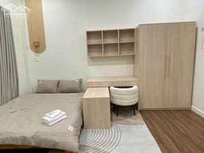 Cho thuê căn hộ Full nội thất Ngay trung tâm Q1