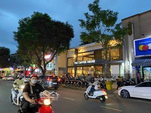 nhà tốt - giá rẻ nhất tân bình! bán gấp hàng hiếm ngay nguyễn văn trỗi (10x22m - xd 3 tầng) - 35 tỷ
