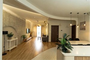 bán cc terra royal, lý chính thắng, quận 3, 5,8 tỷ, 58m2, 2 phòng ngủ, giá tốt uy tín.