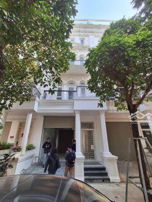 cho thuê nhà khu đô thị louis đại mỗ, 105m2 * 5 tầng, thang máy điều hòa đầy đủ, giá 30 triệu