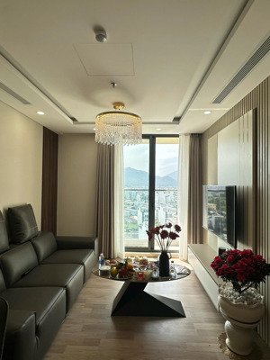 bán căn hộ 2pn ct1 riverside luxury vcn phước long full nội thất, tầng cao