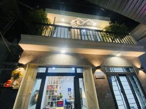 nhà đẹp duy tân p15 phú nhuận - giáp mặt tiền 34m2 chỉ nhỉnh 5 tỷ