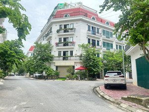 chính chủ bán gấp lô góc liền kề đô thị phú lương, 105m2, thang máy, siêu kinh doanh, hơn 20 tỷ