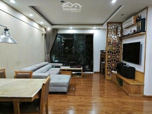 3 phòng ngủ 102m2 ban công đông nam, có slot ô tô. lh 