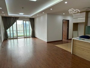 ( ct4 vimeco ) chủ nhà gửi nhanh căn góc 3pn. 2vc. dt: 141,6m2. tầng trung view thoáng. giá 11 tỷ