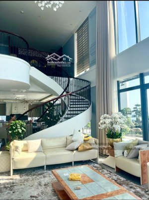 chính chủ bán căn 270m2, 4pn 3vs, cửa đông bắc, nhà sửa đẹp, cc mandarin garden. giá 24.99 tỷ