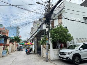 căn góc 5x20 mặt tiền nhánh tch36 ra chợ đông bắc