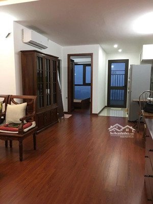 cho thuê nhà đẹp giá rẻ 2 phòng ngủ cơ bản đồ tại 125 hoàng ngân, trung hoà chỉ 11 triệu/tháng