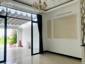 Nhà 100m2 Khu Hưng Phú 1 đường thông ra QL1 Cầu CT. Giá 4tỷ100 TL