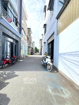 nhà đẹp 2 tầng linh xuân 70m2 - hẻm ô tô 5m gần chợ sổ riêng giá tốt 5.25 tỷ!