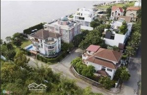 bán biệt thự view sông đường nguyễn văn hưởng, quận 2. dt 15mx30m.kvsd: 600m2. xd: 5 tầng.