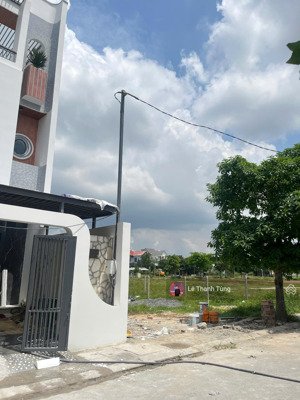 bán gấp lô đất phùng hưng,biên hòa, đồng nai. giá ngộp 2,2 tỷ, 110m2