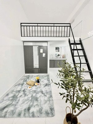 cho thuê phòng trọ có gác giá rẻ ngay đại học văn lang ở 4 người 4 xe