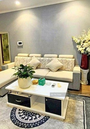 chính chủ bán nhà tập thể nam đồng, hồ đắc di, 54m, 2pn đẹp, thoáng, sáng, ô tô đỗ cửa